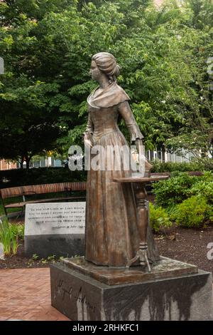 Abigail Adams Statue in der Hancock Adams in der Innenstadt von Quincy MA Stockfoto