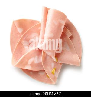 Scheiben Schweinewurst mit Pistazien isoliert auf weißem Hintergrund, Draufsicht Stockfoto