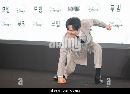 Kim Sung-Kyun, 3. August 2023: Der südkoreanische Schauspieler Kim Sung-Kyun nimmt an einer Pressekonferenz für die Disney-Serie „Moving“ in Seoul Teil. Die Science-fiction-Action-Serie „Moving“ zeigt eine Gruppe von Superkräften, die ihre wahren Fähigkeiten vor der Welt verbergen, um ihre Familien vor Gefahren zu schützen. Die 20-Episoden-Serie basiert auf einem erfolgreichen Webtoon von Kang Full. Quelle: Lee Jae-Won/AFLO/Alamy Live News Stockfoto