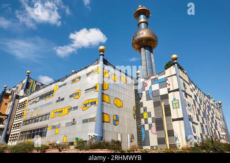 Pictuesque und Multicolor Spitelau Verbrennungsanlage im Wiener Stadtzentrum. Österreich Stockfoto