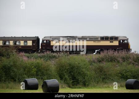 Diesellokomotive der Baureihe 57 der West Coast Railways Nr. 57313 „Scarborough Castle“ Stockfoto