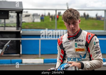 Formel 4 Knockhill Sonntag James Piszcyk Stockfoto