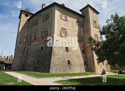 Schloss Thun im Val di Non, Trentino Südtirol, Norditalien Stockfoto