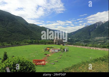 Schloss Thun im Val di Non, Trentino Südtirol, Norditalien Stockfoto