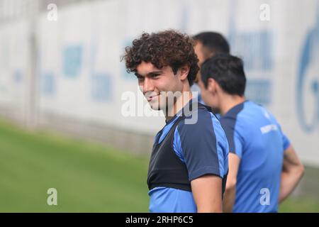 Sankt Petersburg, Russland. August 2023. Aleksandr Kovalenko (18), Fußballspieler des Fußballclubs Zenit bei einer medienoffenen Trainingseinheit in Sankt Petersburg, vor dem Spiel der 5. Runde der russischen Premier League, Spartak Moskau - Zenit Sankt Petersburg. Quelle: SOPA Images Limited/Alamy Live News Stockfoto