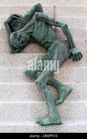 A sculpture on a monument in Paris' Père Lachaise Cemetery to the victims of the Mauthausen concentration camp during the Second World War. Stock Photo