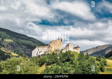 Österreich, Osttirol, Heinfels, Pustertal, Schloss Heinfels Stockfoto