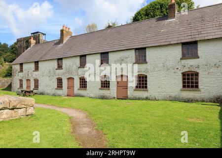 Cottages rund um den Stack Square in Blaenavon Ironworks, Torfaen, Wales Stockfoto