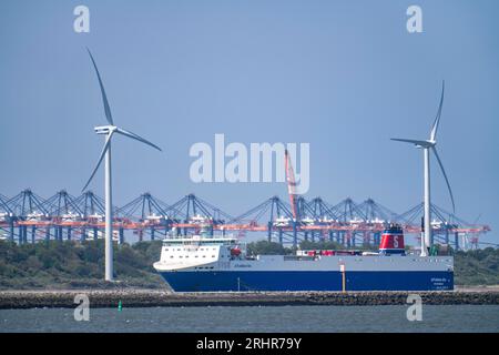 RoRo Fährboot Jutlandia Sea, Blick vom Hoek van Holland zum Hafeneingang zum Maasvlakt, Rotterdam und dem Nieuwe Waterweg, Maas, Nether Stockfoto