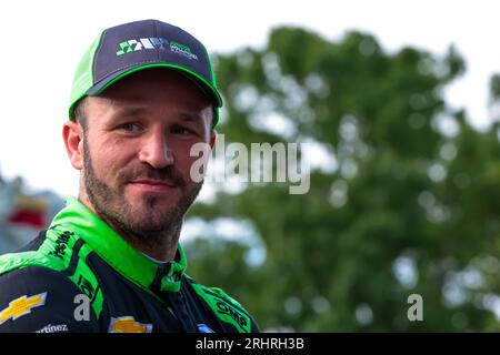 Nashville, TN, USA. Aug. 2023. Der INDYCAR-Fahrer AGUSTIN HUGO CANAPINO (R) (78) aus Arrecifes, Argentinien, bereitet sich auf das Training für den Großen Preis von Big Machine Music City in den Straßen von Nashville in Nashville vor. (Bild: © Brandon K. Carter Grindstone Med/ASP) NUR REDAKTIONELLE VERWENDUNG! Nicht für kommerzielle ZWECKE! Stockfoto