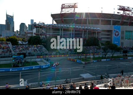 Nashville, TN, USA. Aug. 2023. SCOTT MCLAUGHLIN (3) aus Christchurch, Neuseeland, reist während einer Trainingseinheit für den Big Machine Music City Grand Prix in den Straßen von Nashville in Nashville, TN, durch die Kurven. (Bild: © Brandon K. Carter Grindstone Med/ASP) NUR REDAKTIONELLE VERWENDUNG! Nicht für kommerzielle ZWECKE! Stockfoto