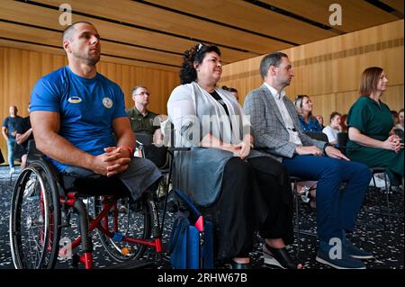 Nicht exklusiv: LWIW, UKRAINE - 17. AUGUST 2023 - Teilnehmer werden während der Präsentation der Liga der Unbesiegbaren, einem Programm der Unbesiegbaren, abgebildet Stockfoto