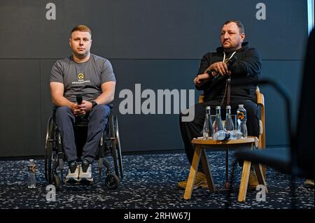 Nicht exklusiv: LVIV, UKRAINE - 17. AUGUST 2023 - Oberstleutnant der Streitkräfte der Ukraine, Offizier des Hetman Petro Sahaydachnyi National Stockfoto