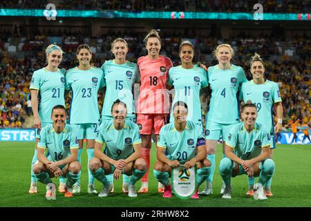 Brisbane, Australien. August 2023. Brisbane, Australien, 19. August 2023: Teamfoto von Australien während des Playoff-Fußballspiels der FIFA-Frauen-Weltmeisterschaft 2023 zwischen Schweden und Australien im Brisbane Stadium in Brisbane, Australien. (James Whitehead/SPP) Credit: SPP Sport Press Photo. Alamy Live News Stockfoto