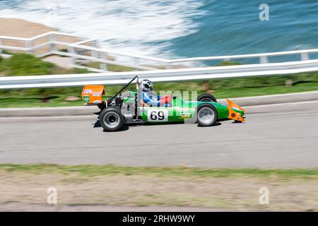 Club Level Open-Wheel-Rennwagen, der bei einem Bergrennen in Newcastle, New South Wales, antritt Stockfoto