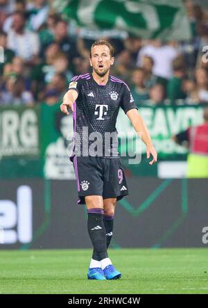 Bremen, Deutschland. August 2023. Harry Kane, FCB 9 im Spiel SV WERDER BREMEN - FC BAYERN MÜNCHEN am 18. August 2023 in Bremen. Saison 2023/2024, 1.Bundesliga, FCB, München, Spieltag 1, 1.Spieltag © Peter Schatz / Alamy Live News - DFL-VORSCHRIFTEN VERBIETEN DIE VERWENDUNG VON FOTOS als BILDSEQUENZEN und/oder QUASI-VIDEO - Credit: Peter Schatz/Alamy Live News Stockfoto