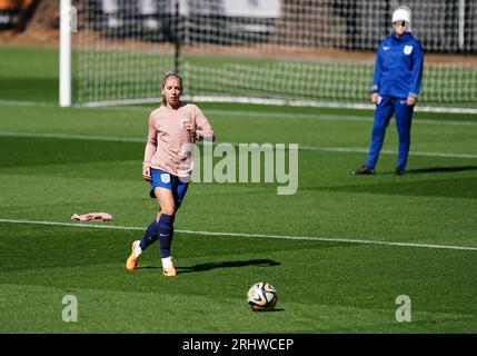 Der englische Jordan Nobbs in Aktion während eines Trainings im Central Coast Stadium in Gosford, Australien. Bilddatum: Samstag, 19. August 2023. Stockfoto