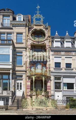 Art Nouveau Saint Cyr House, entworfen vom belgischen Gustave Strauven in Ambiorix SDQ Brüssel Stockfoto