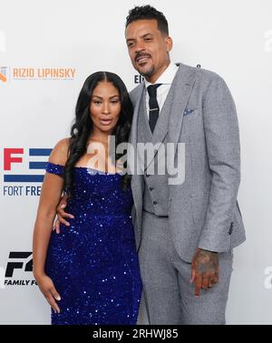 Los Angeles, USA. August 2023. (L-R) Anansa Sims und Matt Barnes treffen am Freitag, 18. August 2023, auf der 23. Harold & Carole Pump Foundation Annual Gala im Beverly Hilton in Beverly Hills, KALIFORNIEN, ein. (Foto: Sthanlee B. Mirador/SIPA USA) Credit: SIPA USA/Alamy Live News Stockfoto