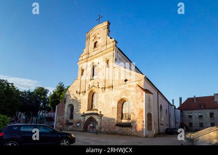 Vilnius, Litauen 13 06 2023 Franziskanerkirche der Himmelfahrt der Heiligen Jungfrau Maria in Vilnius Stockfoto