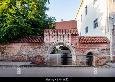 Vilnius, Litauen - 13 06 2023 Eintritt in die Litauische Technische Bibliothek. Zuvor gab es ein Jesuitenkloster Stockfoto