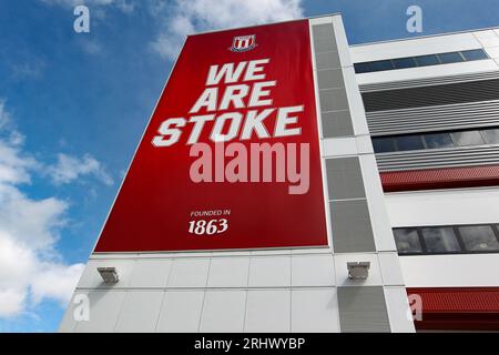 bet365 Stadium, Stoke, England - 19. August 2023 Allgemeine Ansicht des Geländes - vor dem Spiel Stoke City gegen Watford, EFL Championship, 2023/24, bet365 Stadium, Stoke, England - 19. August 2023 Credit: Arthur Haigh/WhiteRosePhotos/Alamy Live News Stockfoto