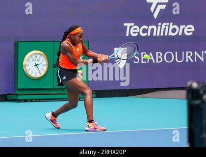 Coco Gauff in Aktion.Florida, USA, Miami Open Tennis, März 2023, Hard Rock Stadium, Foto: Chris Arjoon/Credit Stockfoto