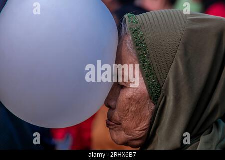 Die Volkspartei feiert den Unabhängigkeitstag Indonesiens Stockfoto
