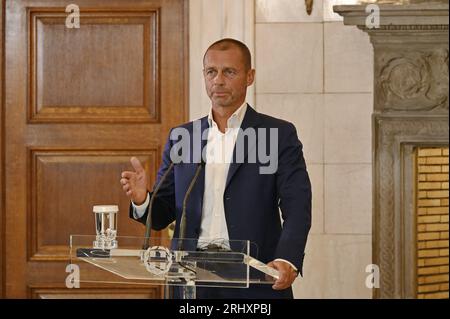 Athen, Griechenland. Aug. 2023. (8/16/2023) Präsident der UEFA Aleksander Cerefin während der Presseerklärungen. In Athen, Griechenland. (Foto: Dimitrios Karvountzis/Pacific Press/SIPA USA) Credit: SIPA USA/Alamy Live News Stockfoto