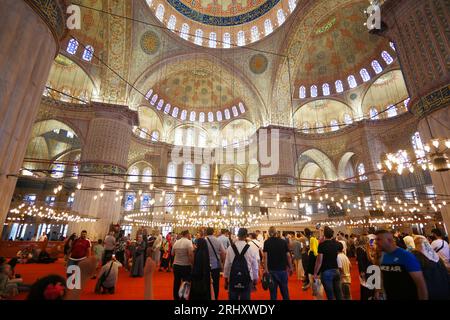 Istanbul Türkei 12. Mai 2023. Das Innere der Blauen Moschee in Istanbul Stockfoto