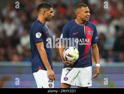 Toulouse, Frankreich. August 2023. Kilian Mbappe aus Paris Saint-Germain spielte während des La-Liga-Spiels zwischen Toulouse FC und Paris Saint-Germain am 19. August 2023 im Stade Toulouse in Toulouse, Spanien. (Foto: BAGU BLANCO PRESSINPHOTO) Credit: PRESSINPHOTO SPORTS AGENCY/Alamy Live News Stockfoto