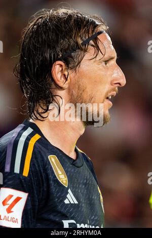 Almeria, Spanien. August 2023. Luka Modric wurde während des Spiels der LaLiga EA Sports 2023/2024 zwischen UD Almeria und Real Madrid im Power Horse Stadium gesehen. Endstand: UD Almeria 1:3 Real Madrid Credit: SOPA Images Limited/Alamy Live News Stockfoto