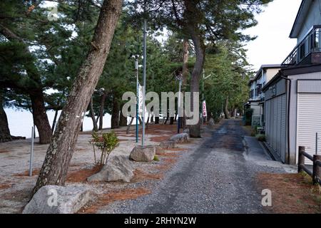 Otsu, Präfektur Shiga, Japan. März 2023. Eine Küstenstadt nördlich von Kyoto in der Nähe des Biwa-Sees auf dem Land. Inaka, Japan Tourismus. (Bild: © Taidgh Barron/ZUMA Press Wire) NUR REDAKTIONELLE VERWENDUNG! Nicht für kommerzielle ZWECKE! Stockfoto