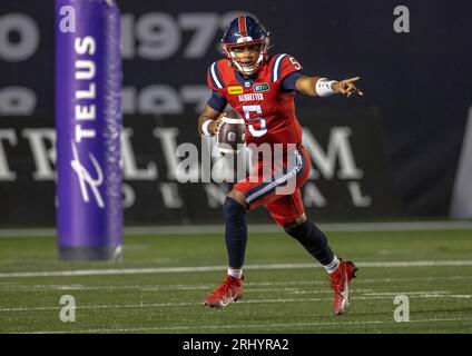 Ottawa, Kanada. August 2023. Caleb Evans (5) der Montreal Alouettes spielt in der regulären Saison der Canadian Football League (CFL) zwischen den Montreal Alouettes in den Ottawa Redblacks. Die Montreal Alouettes gewannen das Spiel mit 25:24. 2023 Copyright Sean Burges / Mundo Sport Images / Alamy Live News Stockfoto