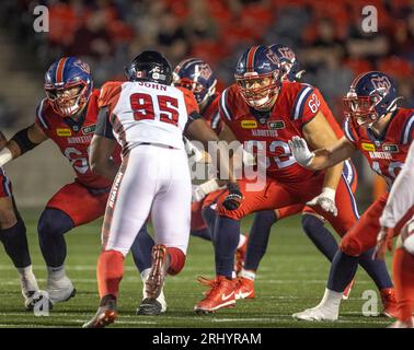 Ottawa, Kanada. August 2023. Nick Callender (62) von den Montreal Alouettes spielt in der Regular Season Canadian Football League (CFL) zwischen den Montreal Alouettes in den Ottawa Redblacks. Die Montreal Alouettes gewannen das Spiel mit 25:24. 2023 Copyright Sean Burges / Mundo Sport Images / Alamy Live News Stockfoto