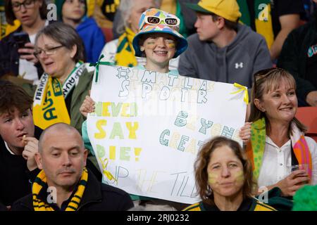 Brisbane, Australien. August 2023. Australische Fans zeigen ihre Unterstützung vor der FIFA Frauen-Weltmeisterschaft Australien und Neuseeland 2023. Platz Spiel zwischen Schweden und Australien am 19. August 2023 in Brisbane, Australien Credit: IOIO IMAGES/Alamy Live News Stockfoto