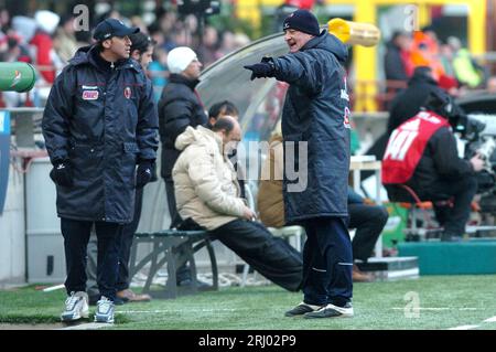 Mailand Italien 30. Januar 2005: Carlo Mazzone, Trainer von Bologna, während des Spiels AC Mailand gegen den FC Bologna Stockfoto