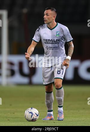 Turin, Italien, 14. August 2023. Bruno Martella von Feralpisalo während des Coppa Italia Rundenspiels 32 im Stadio Grande Torino, Turin. Auf dem Bild sollte stehen: Jonathan Moscrop / Sportimage Stockfoto