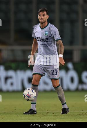 Turin, Italien, 14. August 2023. Luca Ceppitelli von Feralpisalo während der Coppa Italia Runde des Jahres 32 im Stadio Grande Torino, Turin. Auf dem Bild sollte stehen: Jonathan Moscrop / Sportimage Stockfoto