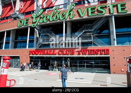 ENSCHEDE - Haupteingang während des niederländischen Premier-League-Spiels zwischen dem FC Twente und PEC Zwolle im Stadion de Grolsch Veste am 20. August 2023 in Enschede, Niederlande. ANP COR LASKER Stockfoto