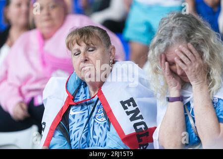 Birmingham, Großbritannien. August 2023. Enttäuschung angesichts eines England-Fans bei der letzten Pfiff, als das Spiel auf der Großleinwand des Birmingham City FC St Andrews Ground gezeigt wird. Quelle: Peter Lopeman/Alamy Live News Stockfoto