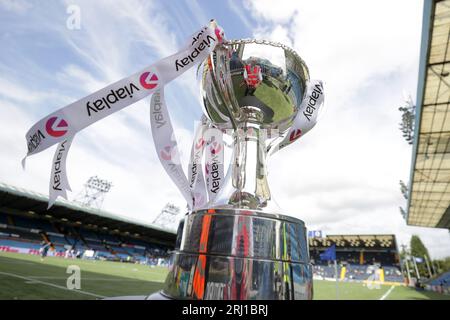 Allgemeine Ansicht der Trophäe vor dem Viaplay Cup-Spiel in der zweiten Runde im BBSP Stadium Rugby Park, Kilmarnock. Bilddatum: Sonntag, 20. August 2023. Stockfoto