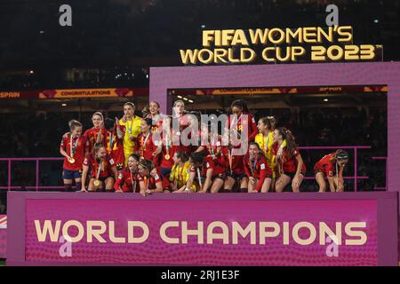 Spanien bereitet sich darauf vor, die Trophäe während des Finalspiels der FIFA Frauen-Weltmeisterschaft 2023 im Stadion Australien, Sydney, Australien, 20. August 2023 (Foto: Patrick Hoelscher/News Images) in Sydney, Australien, am 20. August 2023 zu heben. (Foto: Patrick Hoelscher/News Images/SIPA USA) Stockfoto