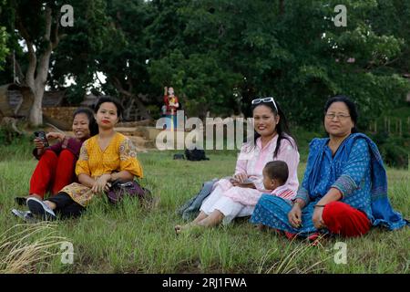 Rangamati, Bangladesch - 26. Juli 2023: Das tägliche Leben der Stammesbevölkerung im Rangamati District in Chittagong Hill Tracts, Bangladesch. Stockfoto