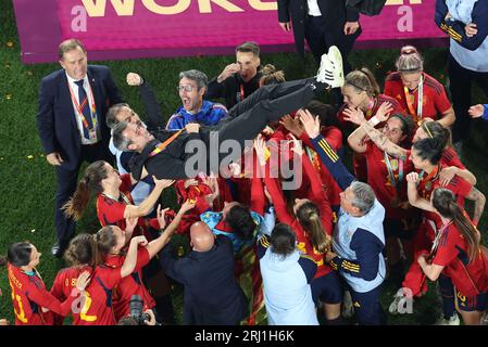 Sydney, Australien. August 2023. Das Team Spanien feiert nach der Preisverleihung der FIFA Frauen-Weltmeisterschaft 2023 in Sydney, Australien, am 20. August 2023. Quelle: Bai Xuefei/Xinhua/Alamy Live News Stockfoto