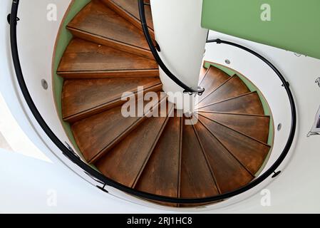 Rund um Großbritannien - Eine Wendeltreppe im Ausstellungsraum Astley Hall Chorley, Lancashire, Großbritannien Stockfoto