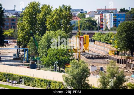Berlin, Deutschland. August 2023. Die Baustelle der Erweiterung zum Bundeskanzleramt ist beim Tag der offenen Tür der Bundesregierung zu sehen. Quelle: Christoph Soeder/dpa/Alamy Live News Stockfoto