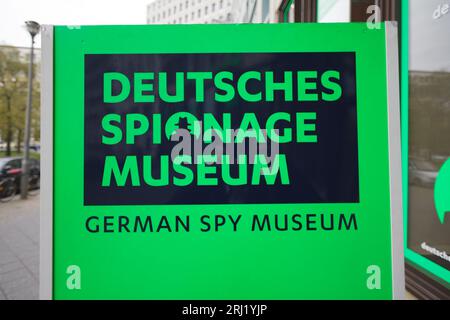 Berlin, Deutschland - 15. November 2018: Das Deutsche Spionagemuseum fungiert als Bildungseinrichtung. Er konzentriert sich insbesondere auf die Weltkriege und die Kälte Stockfoto