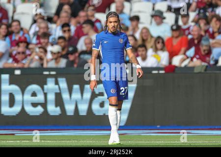 Malo Gusto #27 von Chelsea während des Premier-League-Spiels West Ham United gegen Chelsea im London Stadium, London, Großbritannien, 20. August 2023 (Foto: Mark Cosgrove/News Images) Stockfoto