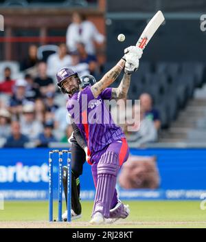 20. August 2023; Old Trafford Cricket Ground, Manchester, England: The Hundred Mens Cricket, Manchester Originals versus Northern Superchargers; Reece Topley of Northern Superchargers Stockfoto